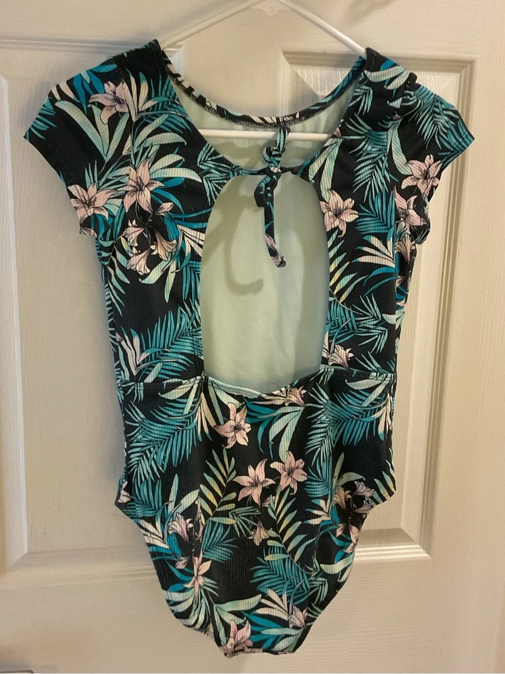 Art class Kids Tropical Floral One-Piece Swimsuit size XL 14/16